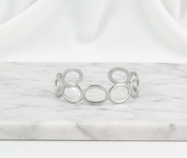 Bracelete  Circulo Regulável Em Aço Inoxidável